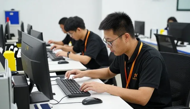 业务拓展视角下的广告设计套餐品牌传播